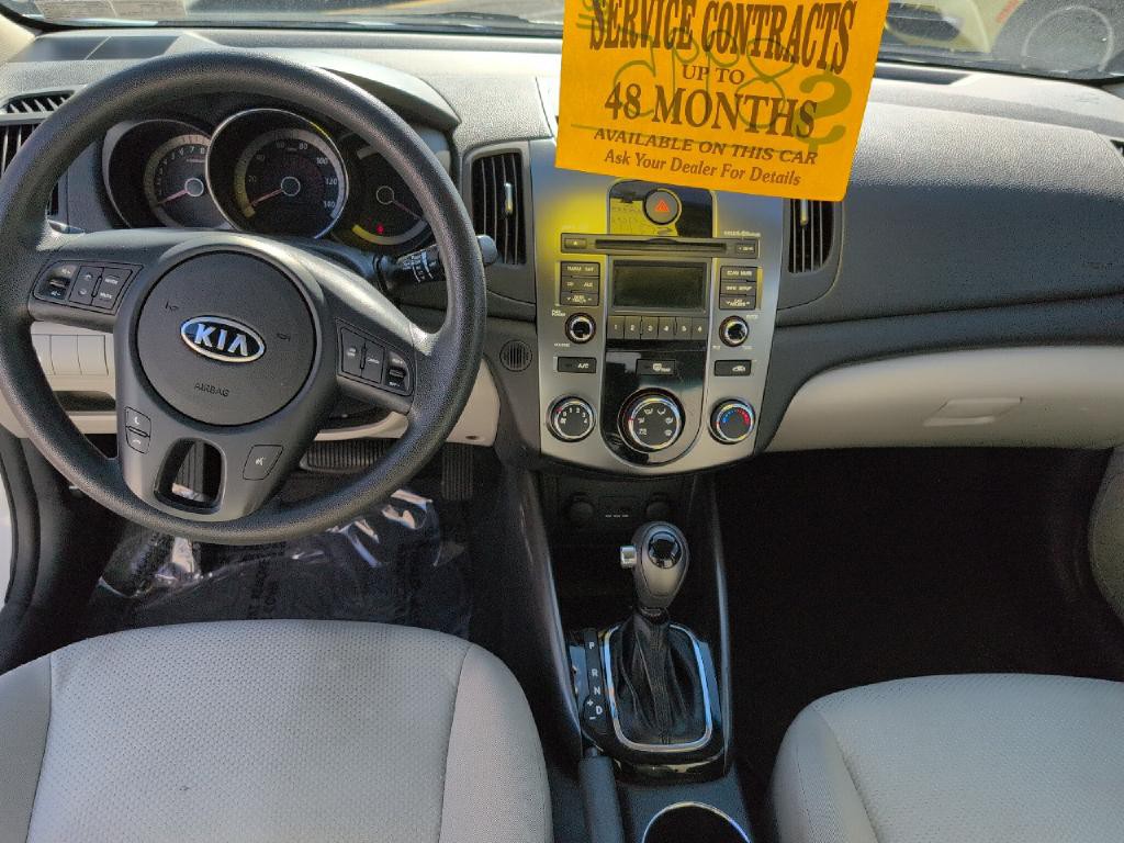 2013 Kia Forte Image 8