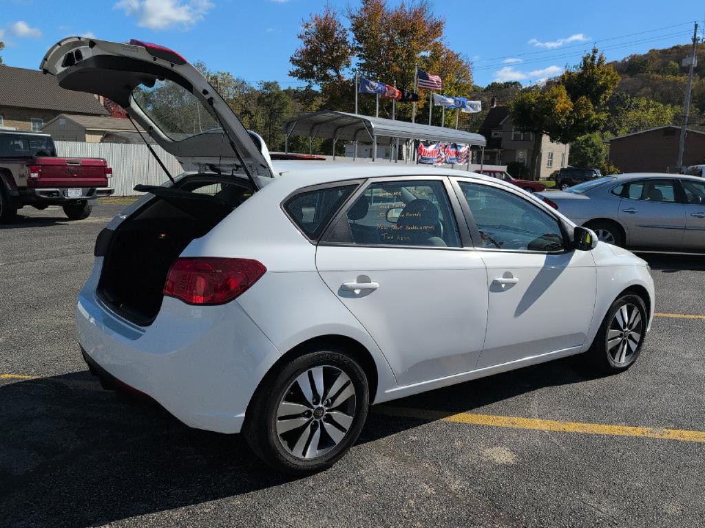 2013 Kia Forte Image 11
