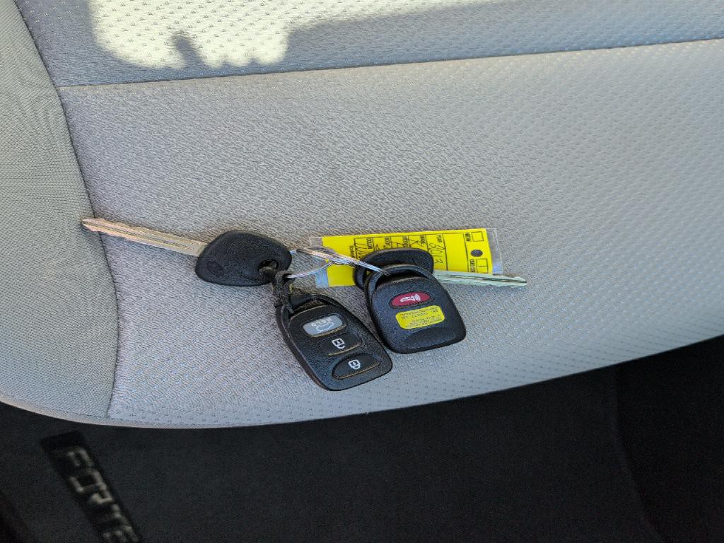 2013 Kia Forte Image 15