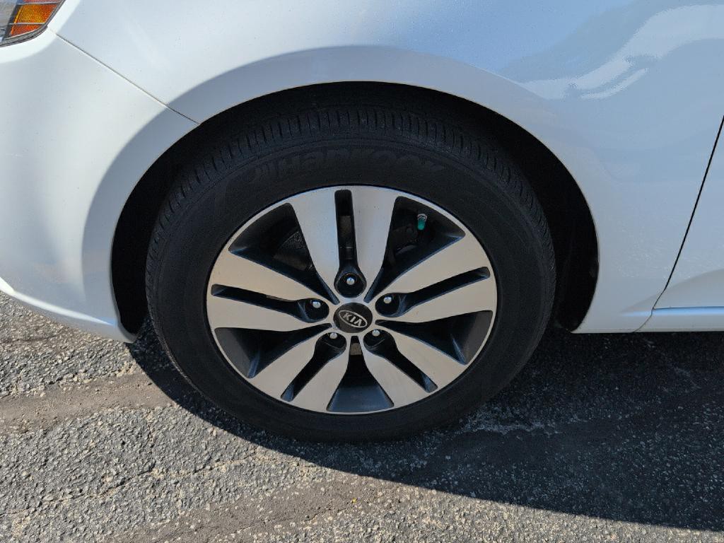 2013 Kia Forte Image 16