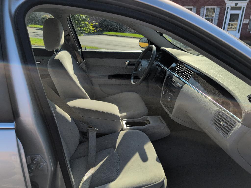 2008 Buick Lacrosse Image 9