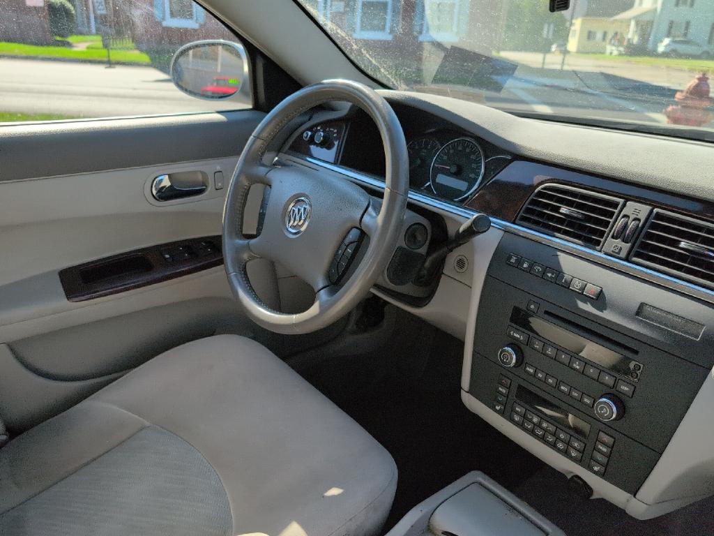 2008 Buick Lacrosse Image 10