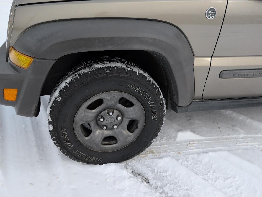 2007 Jeep Liberty Image 6