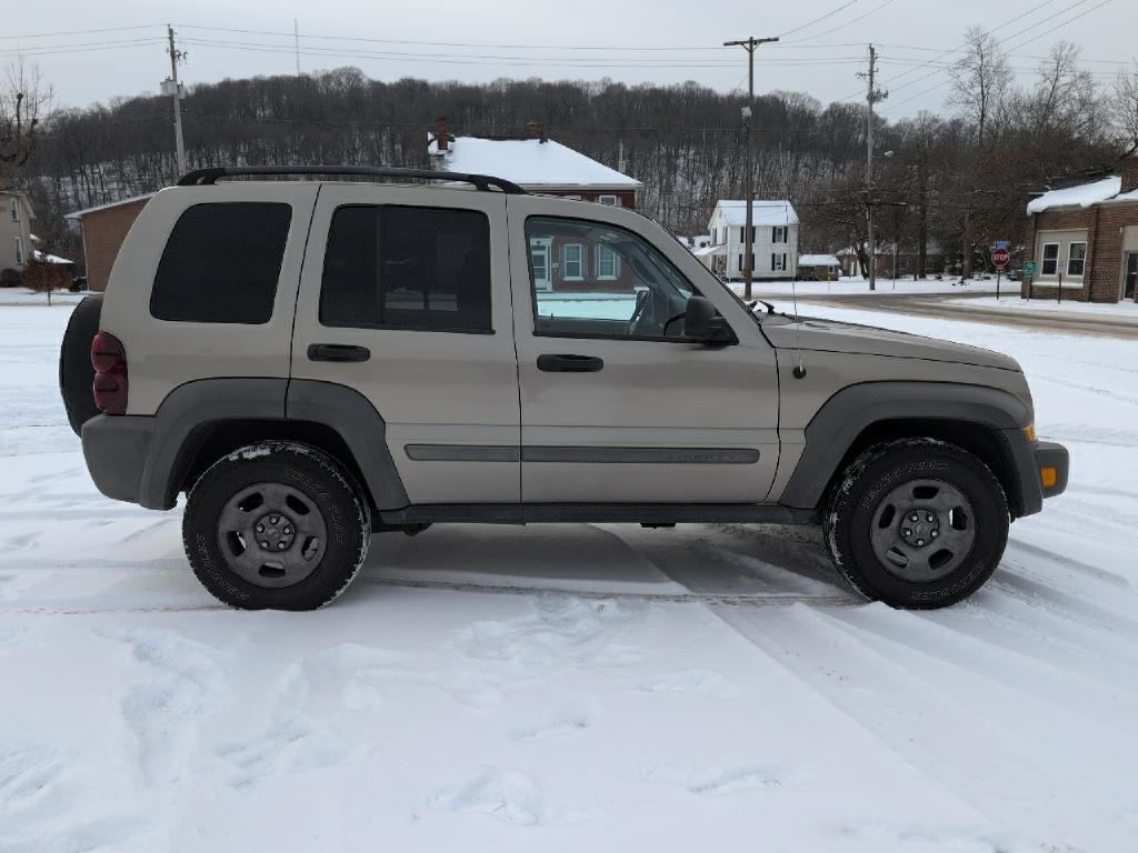 2007 Jeep Liberty Image 19