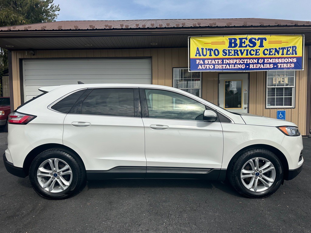2020 Ford Edge Image 1