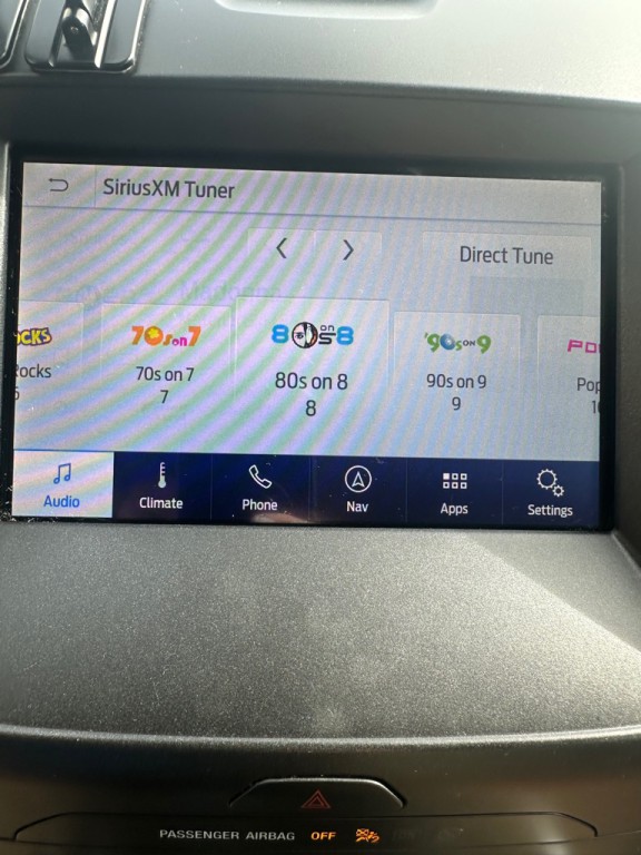 2020 Ford Edge Image 8