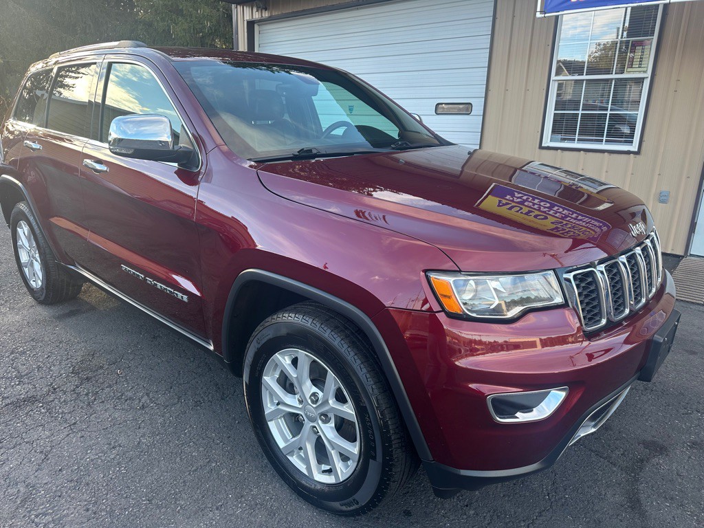 2017 Jeep Grand Cherokee Image 2
