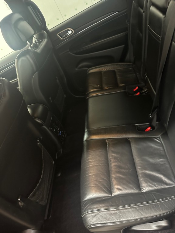 2017 Jeep Grand Cherokee Image 9