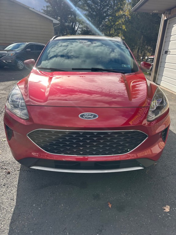 2020 Ford Escape Image 3