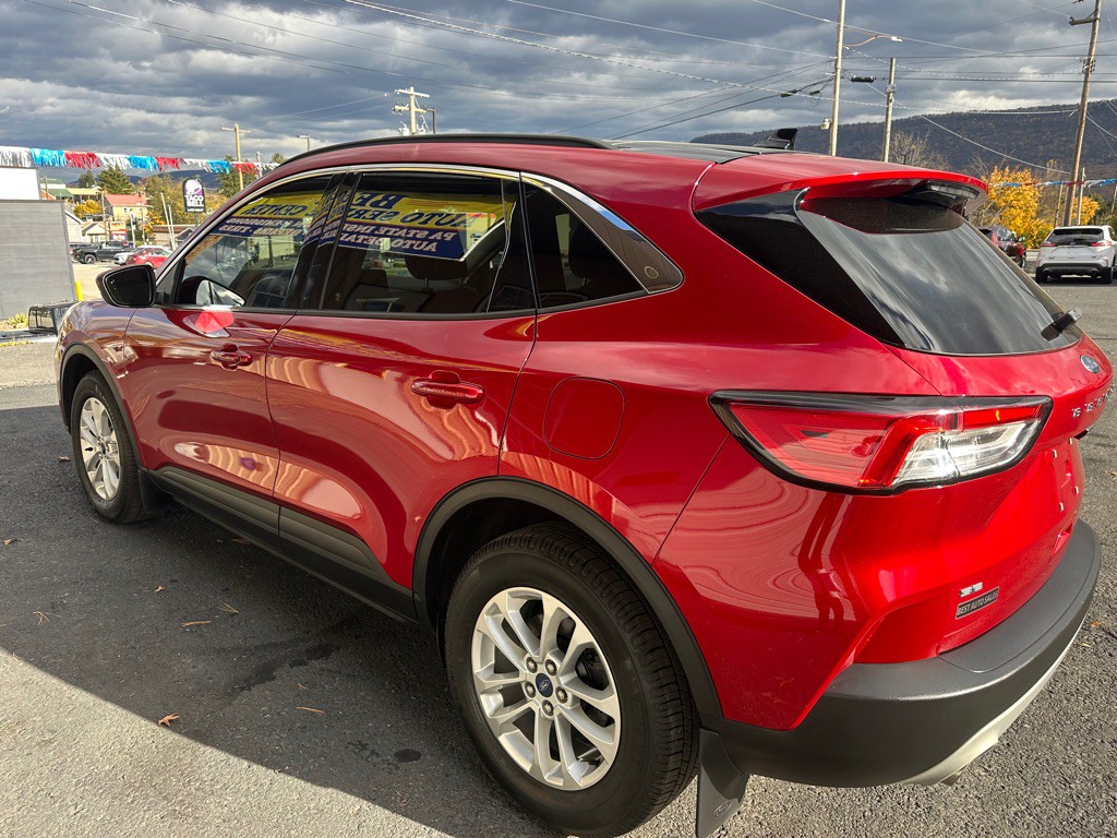 2020 Ford Escape Image 4