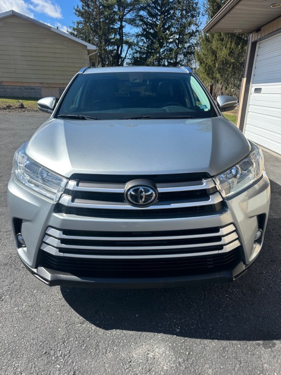 2019 Toyota Highlander Image 3