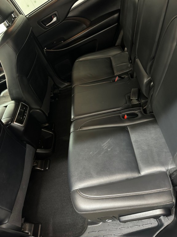 2019 Toyota Highlander Image 7