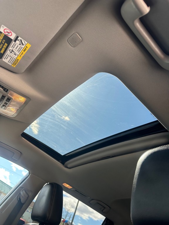 2019 Toyota Highlander Image 14