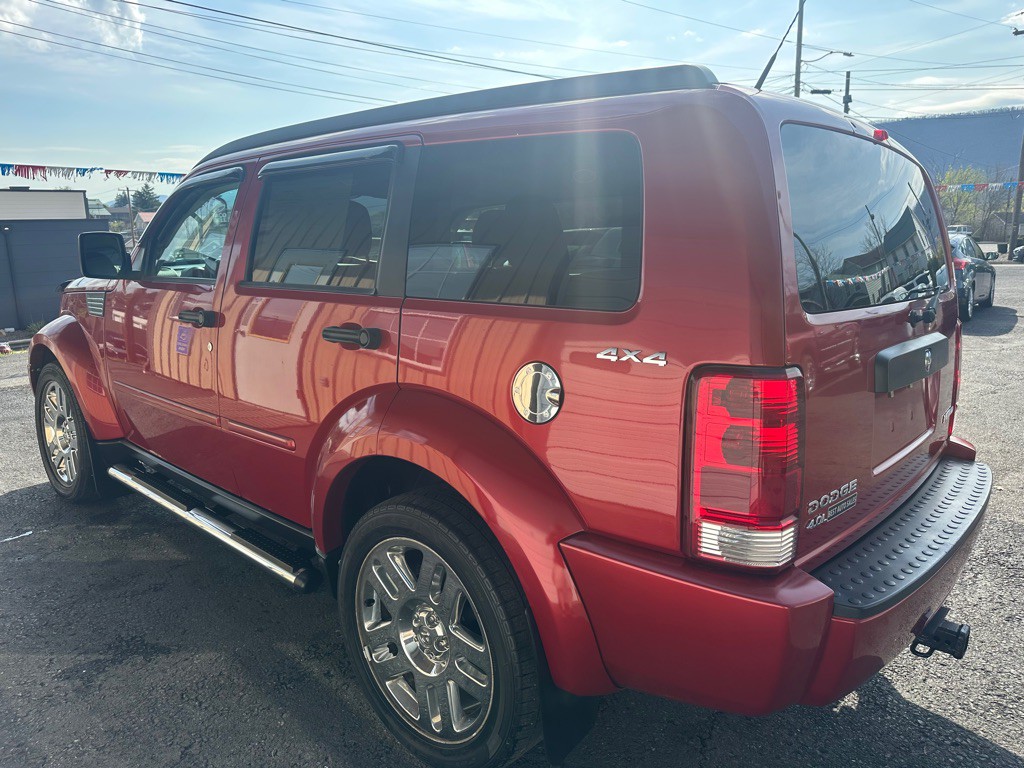 2011 Dodge Nitro Image 4