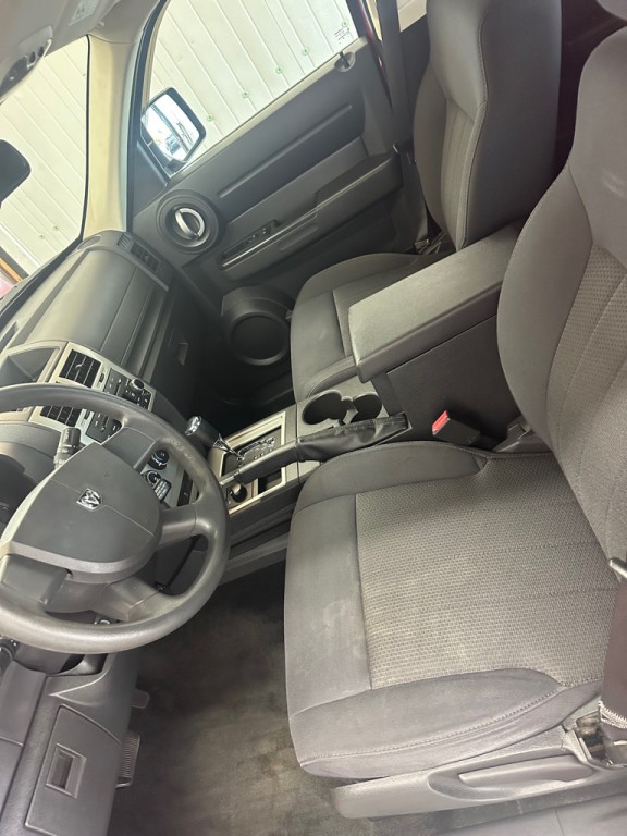 2011 Dodge Nitro Image 7