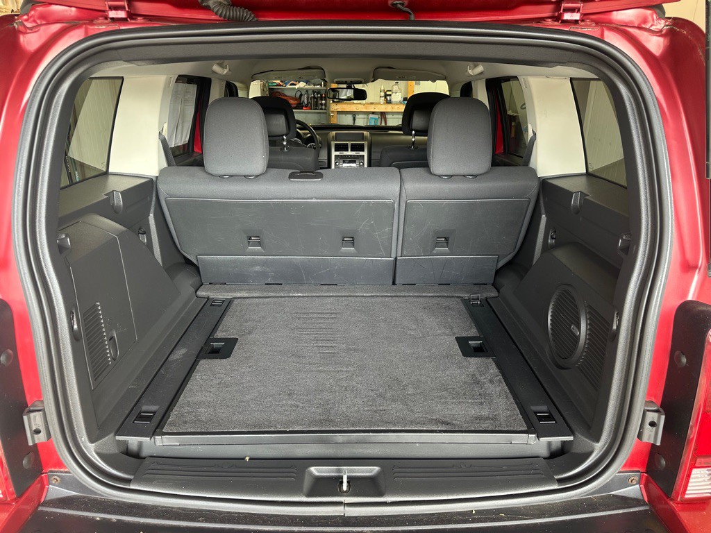 2011 Dodge Nitro Image 11
