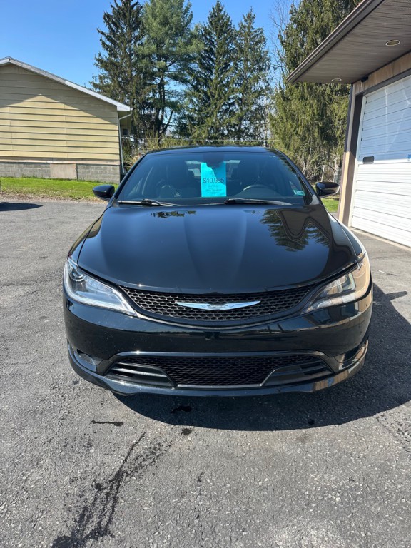 2015 Chrysler 200 Image 3