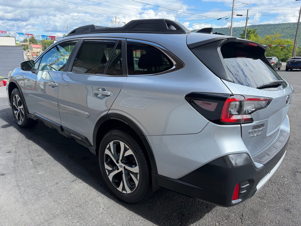 2022 Subaru Outback Image 4