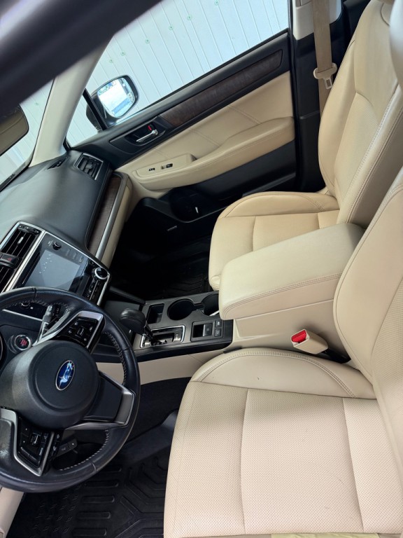2018 Subaru Outback Image 8