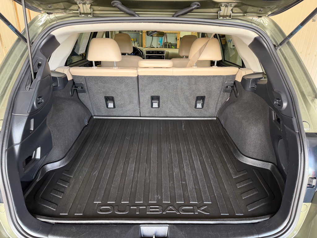 2018 Subaru Outback Image 12