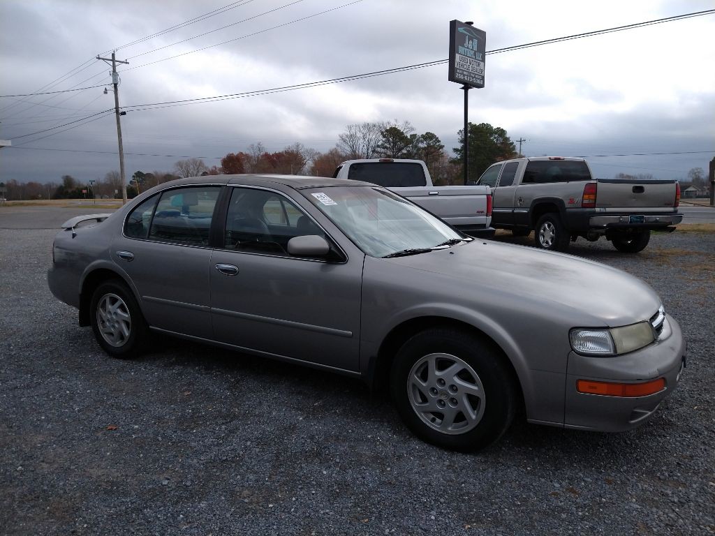 1999 Nissan Maxima Image 3