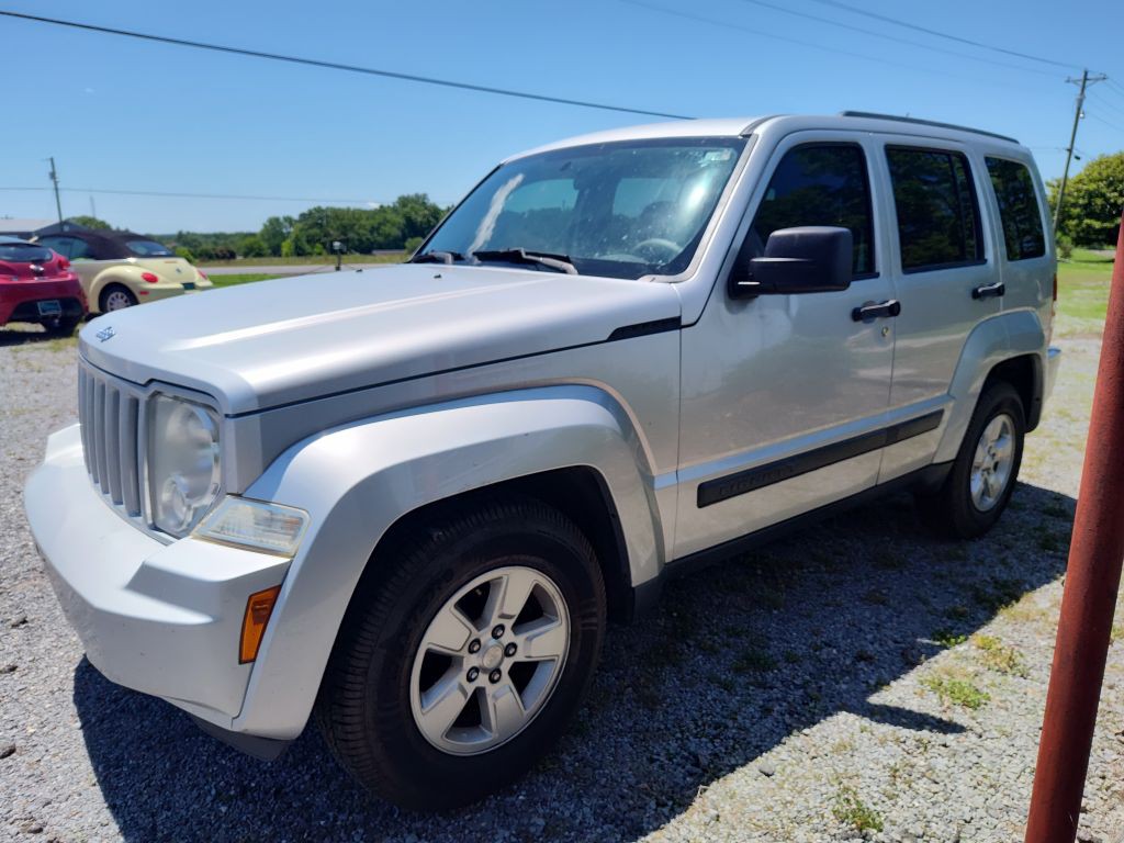 2012 Jeep Liberty Image 4