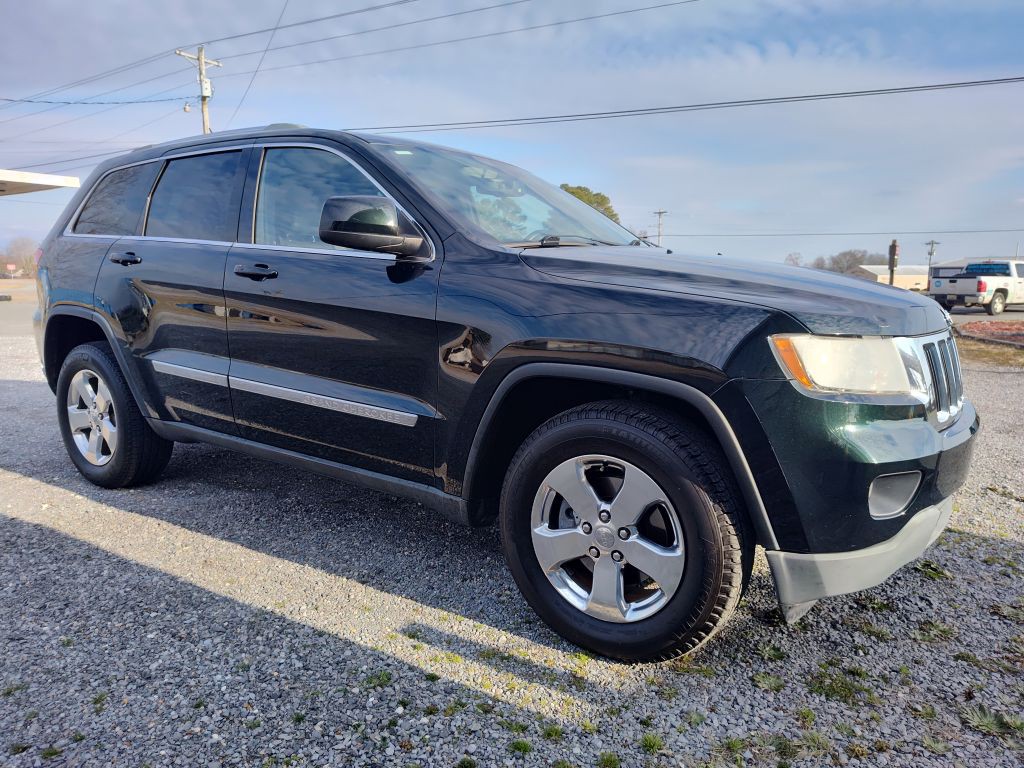 2012 Jeep Grand Cherokee Image 2