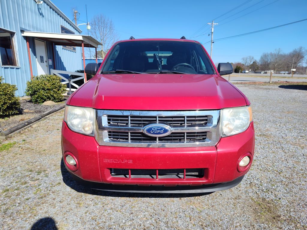 2011 Ford Escape Image 2