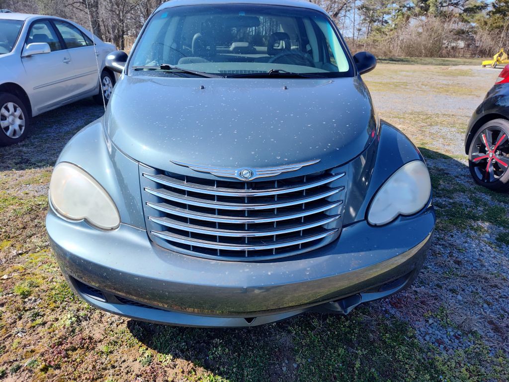 2006 Chrysler PT Cruiser Image 2