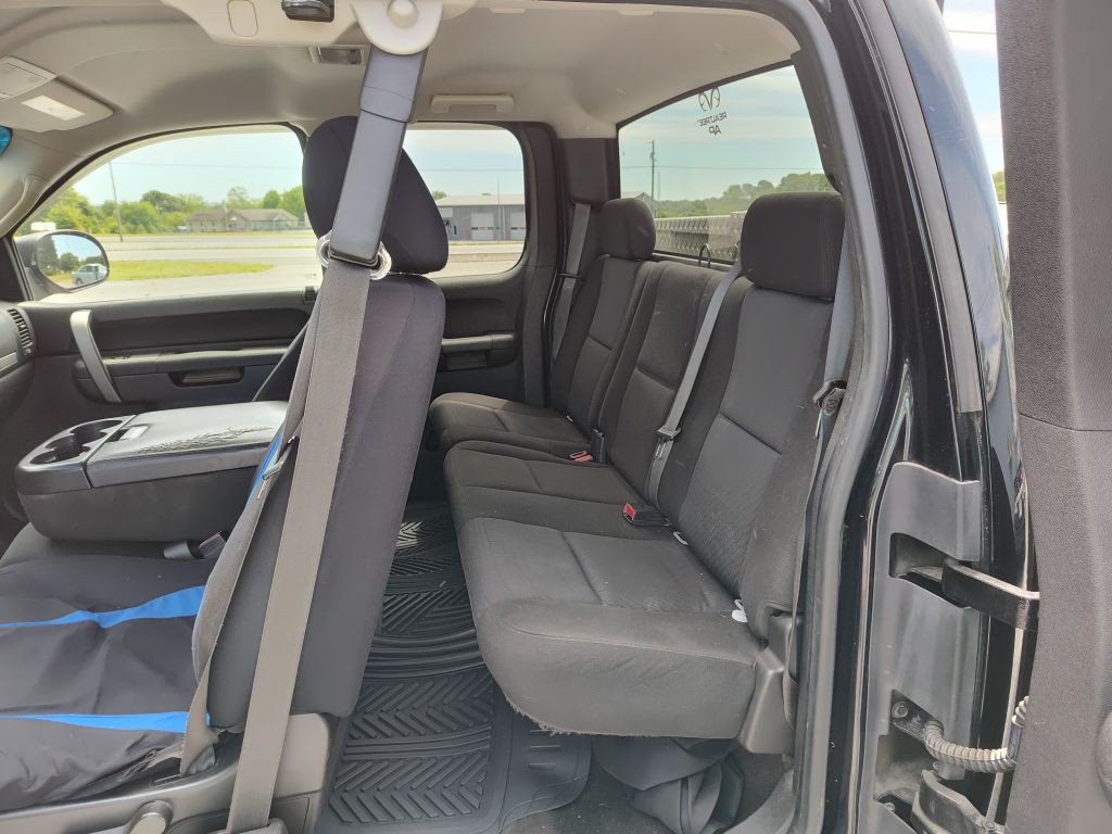 2010 Chevrolet Silverado 1500 Image 1