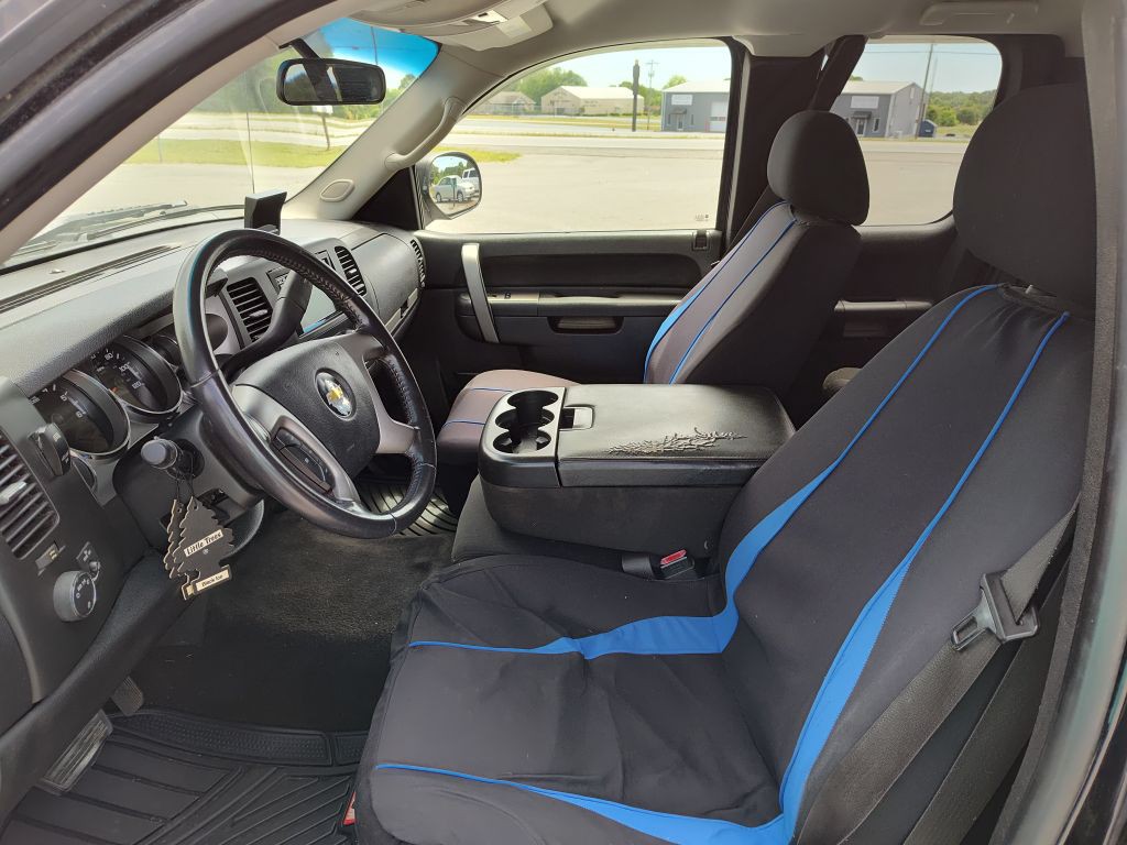 2010 Chevrolet Silverado 1500 Image 4