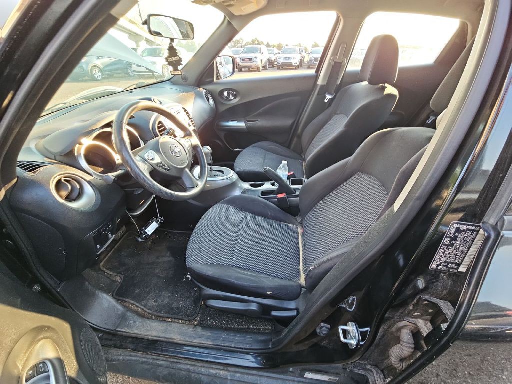 2016 Nissan Juke Image 3