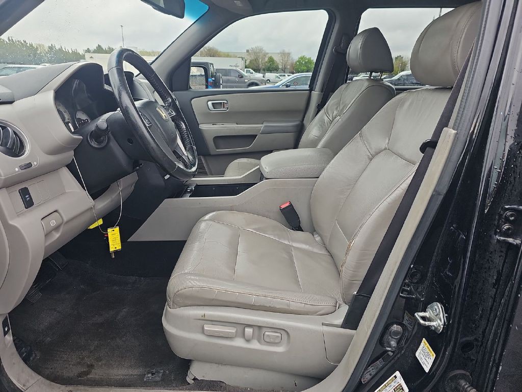 2011 Honda Pilot Image 2
