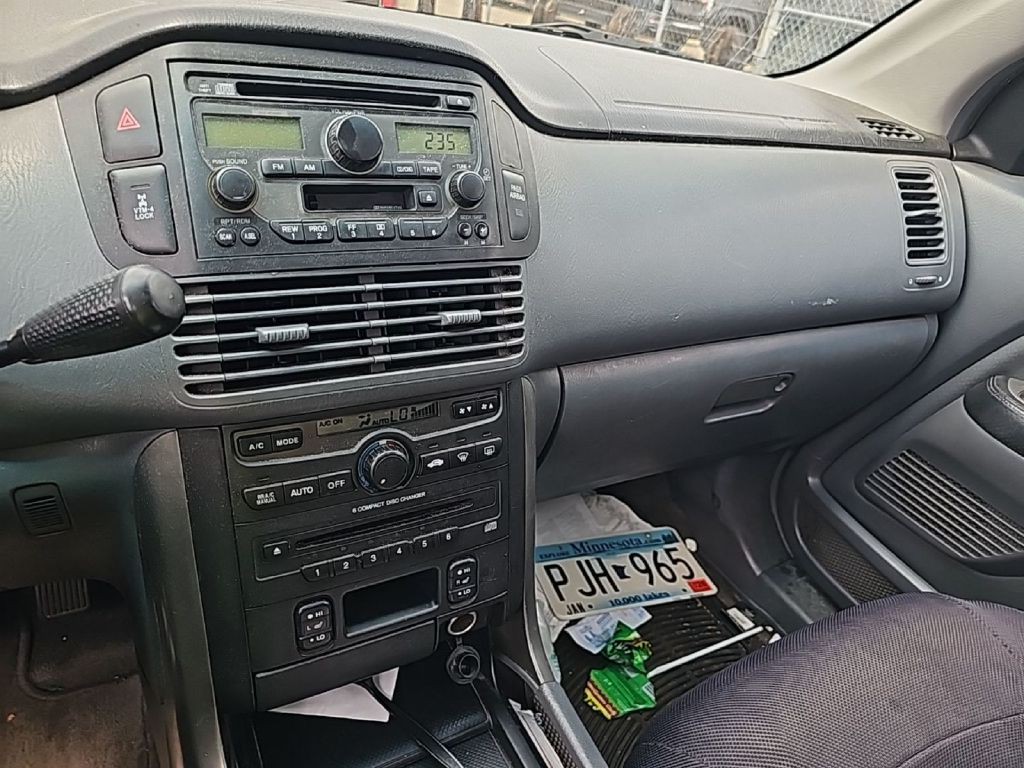2005 Honda Pilot Image 3