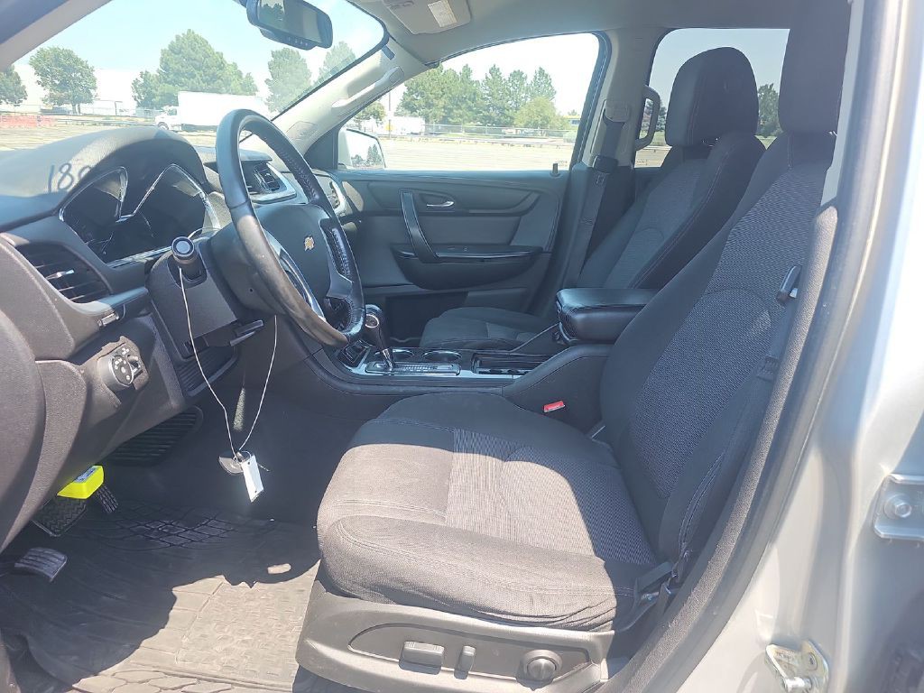 2017 Chevrolet Traverse Image 6