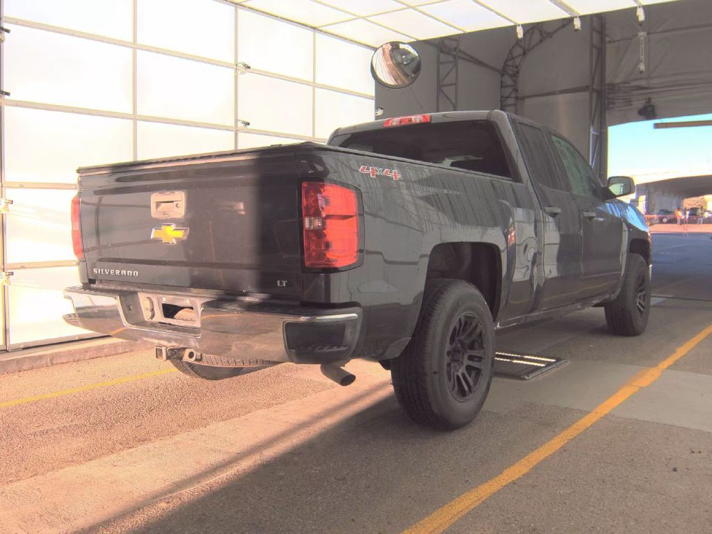2014 Chevrolet Silverado 1500 Image 2