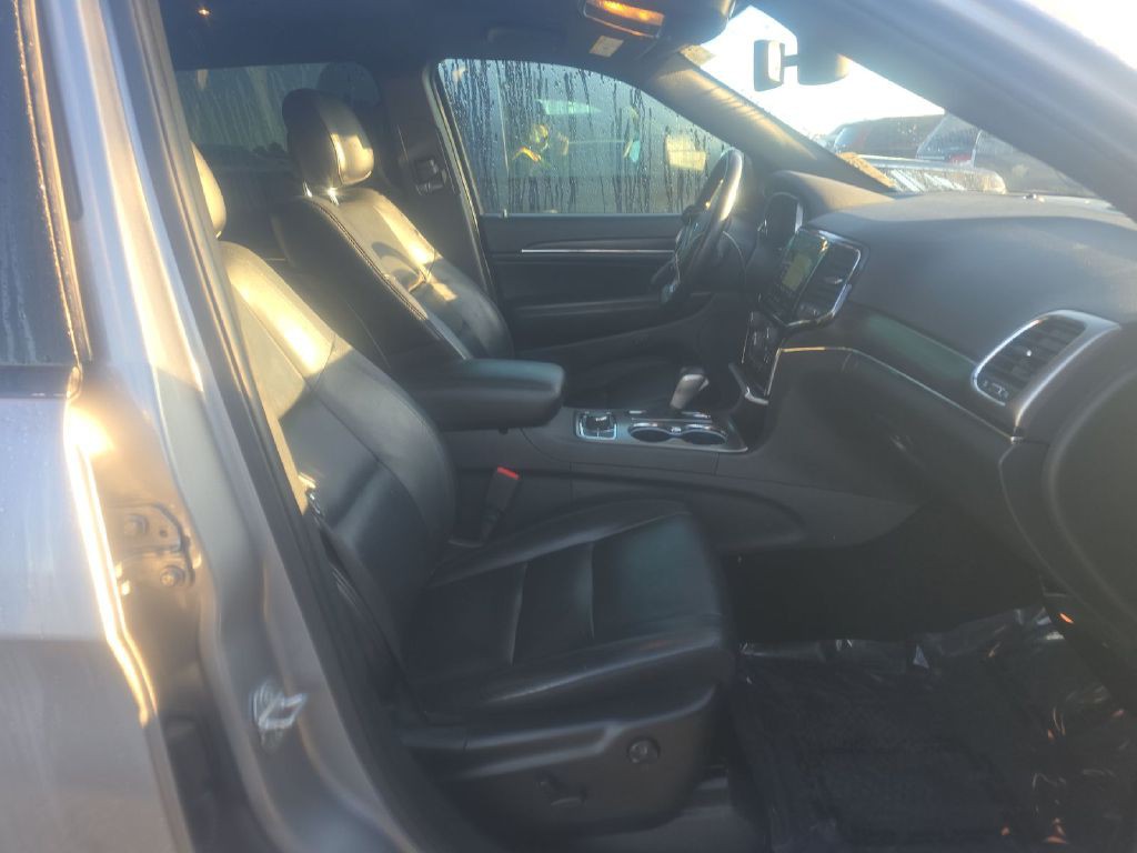 2019 Jeep Grand Cherokee Image 6