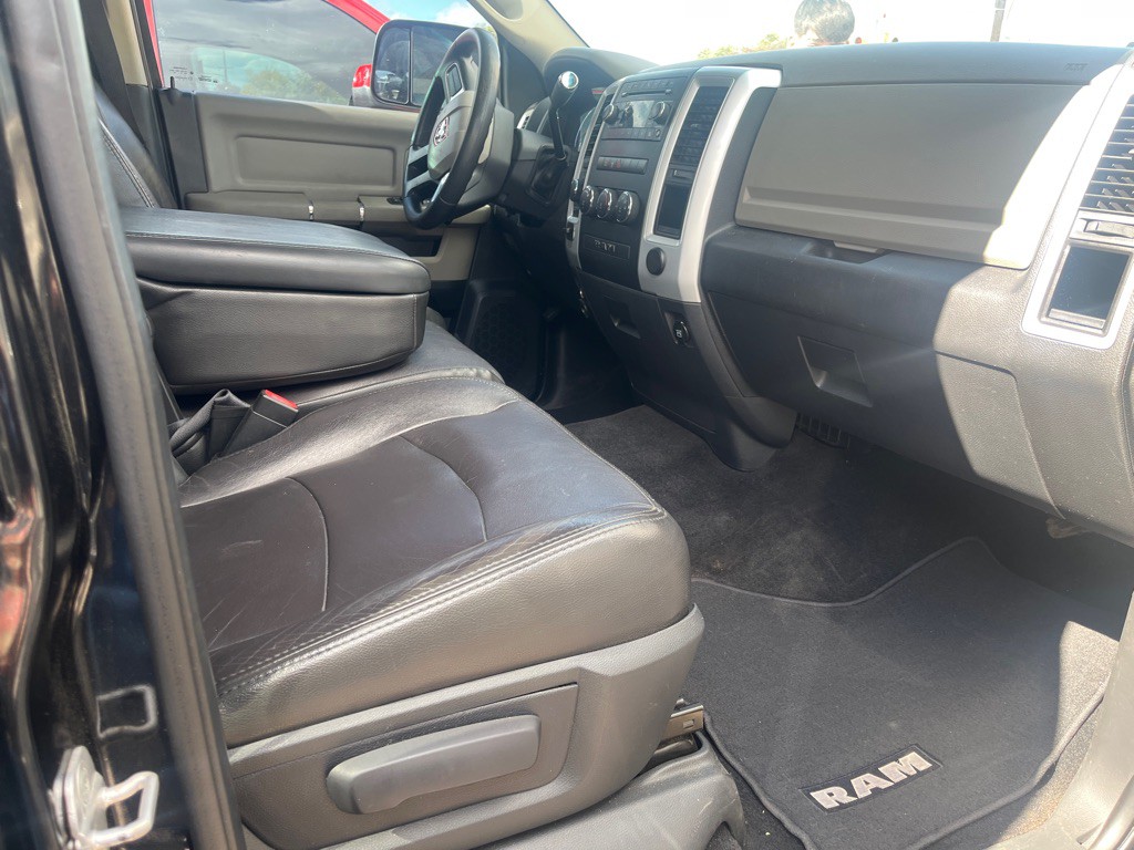2011 Dodge Ram 1500 Image 2