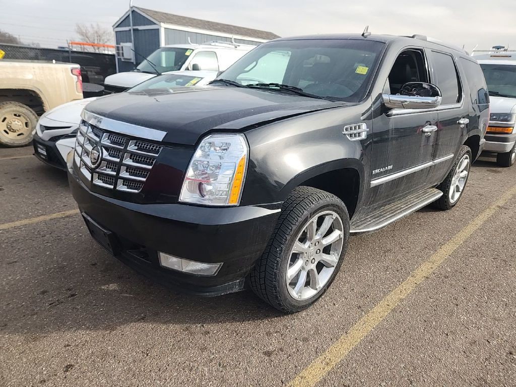 2010 Cadillac Escalade Luxury