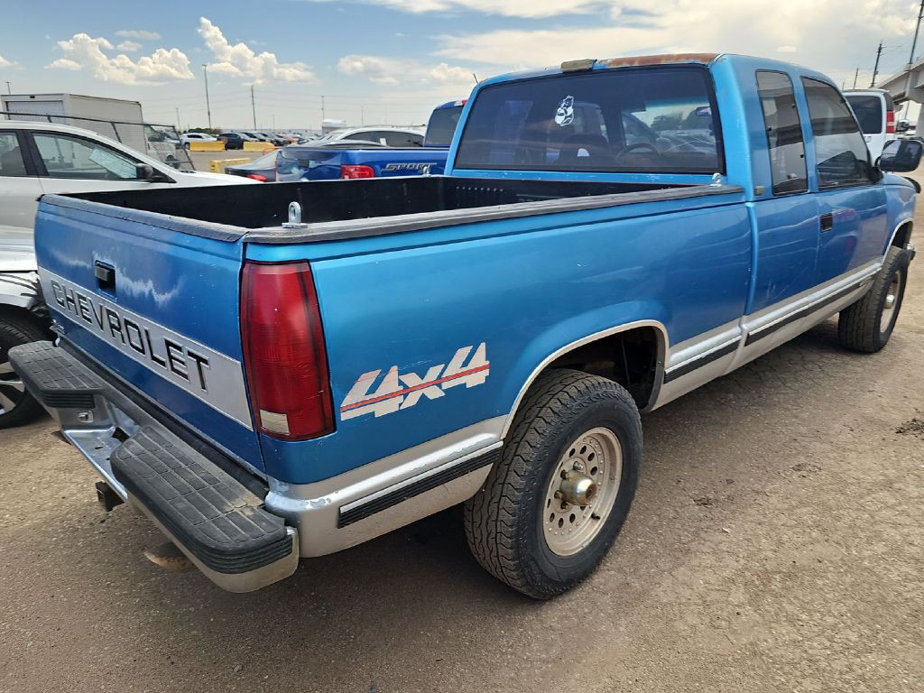 1992 Chevrolet C/K Image 2