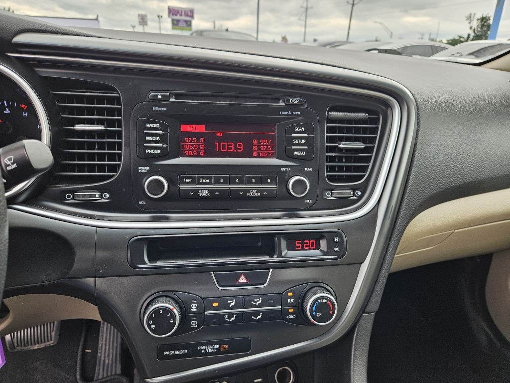 2015 Kia Optima Image 17