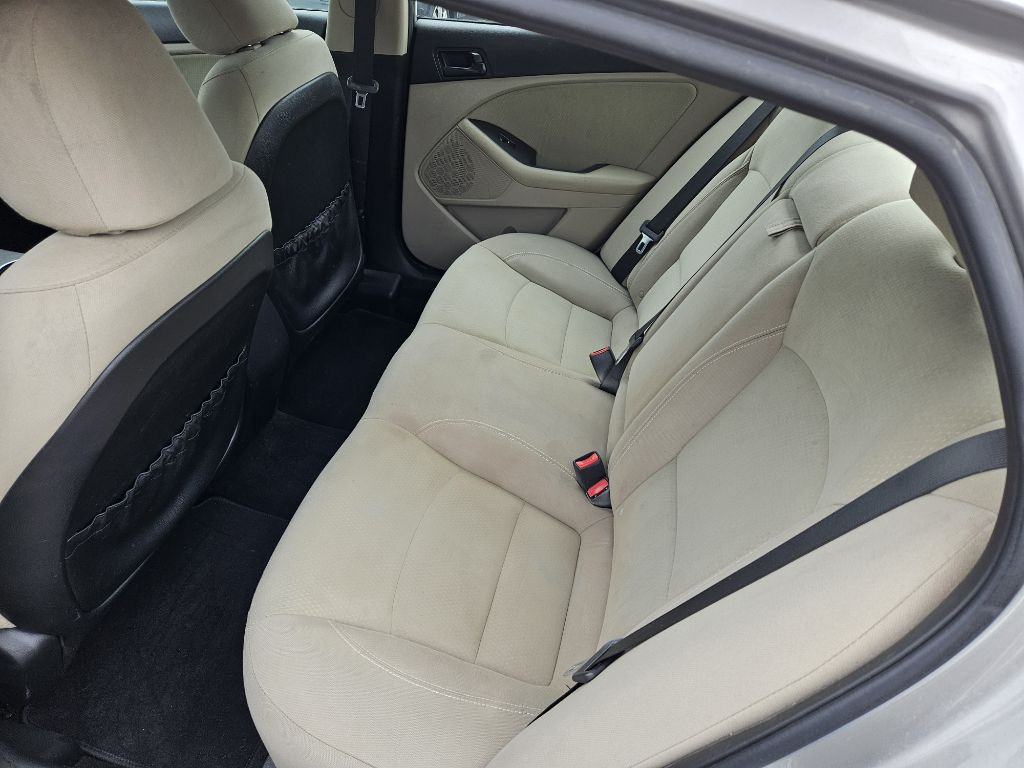 2015 Kia Optima Image 18