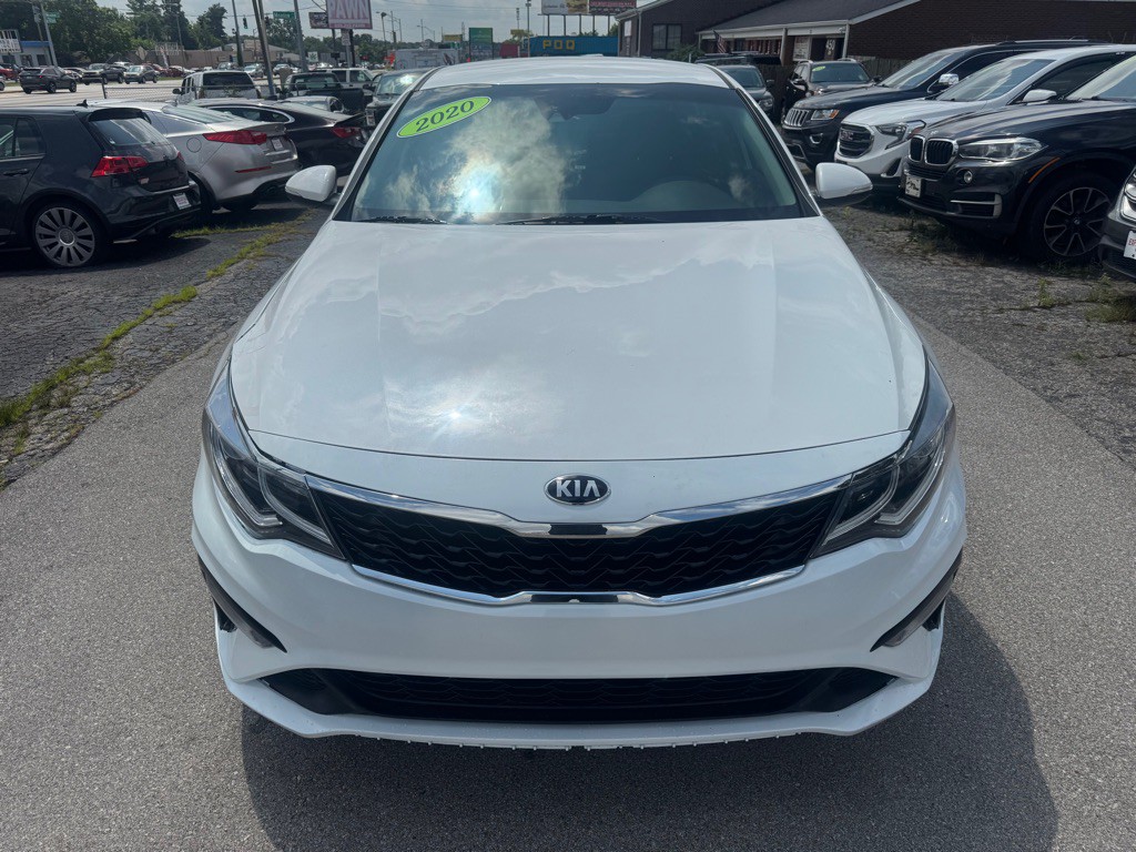 2020 Kia Optima Image 2