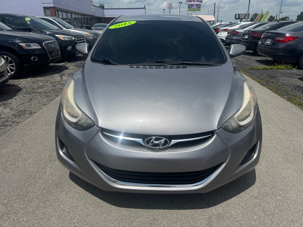 2015 Hyundai Elantra Image 2