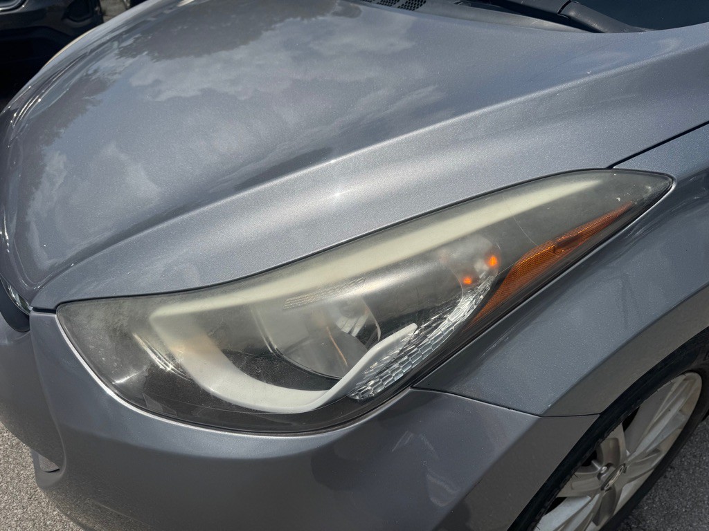 2015 Hyundai Elantra Image 7