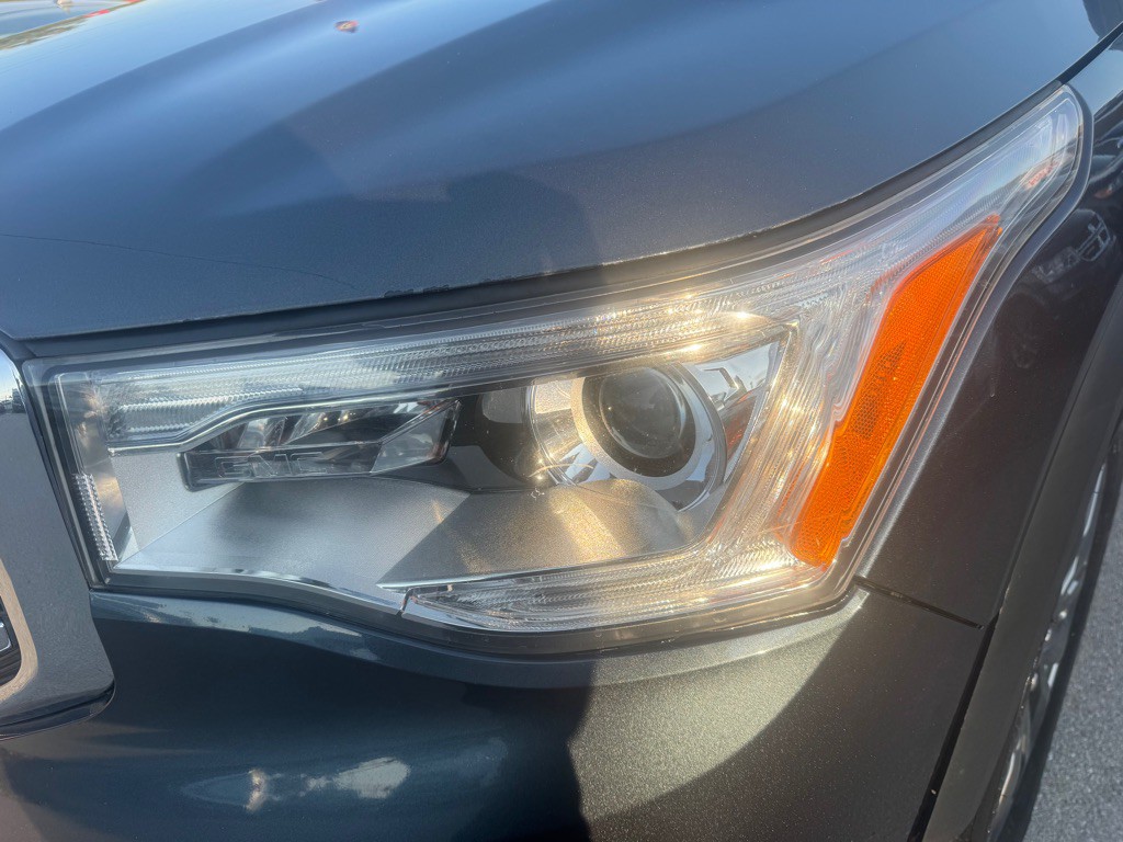 2019 GMC Acadia Image 7