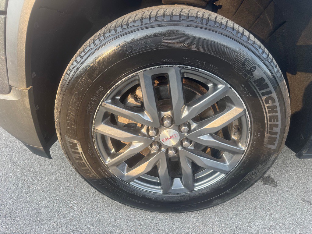 2019 GMC Acadia Image 9