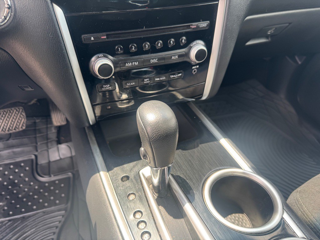 2016 Nissan Pathfinder Image 16