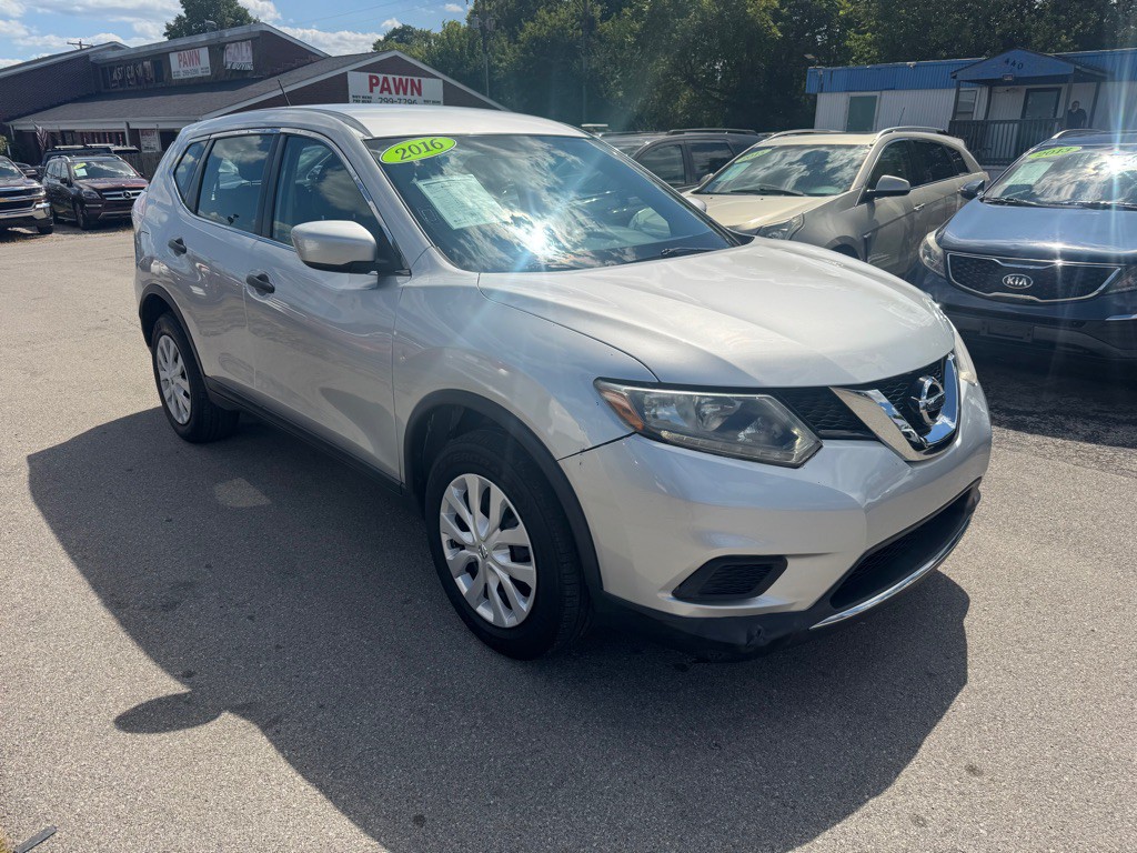 2016 Nissan Rogue Image 3