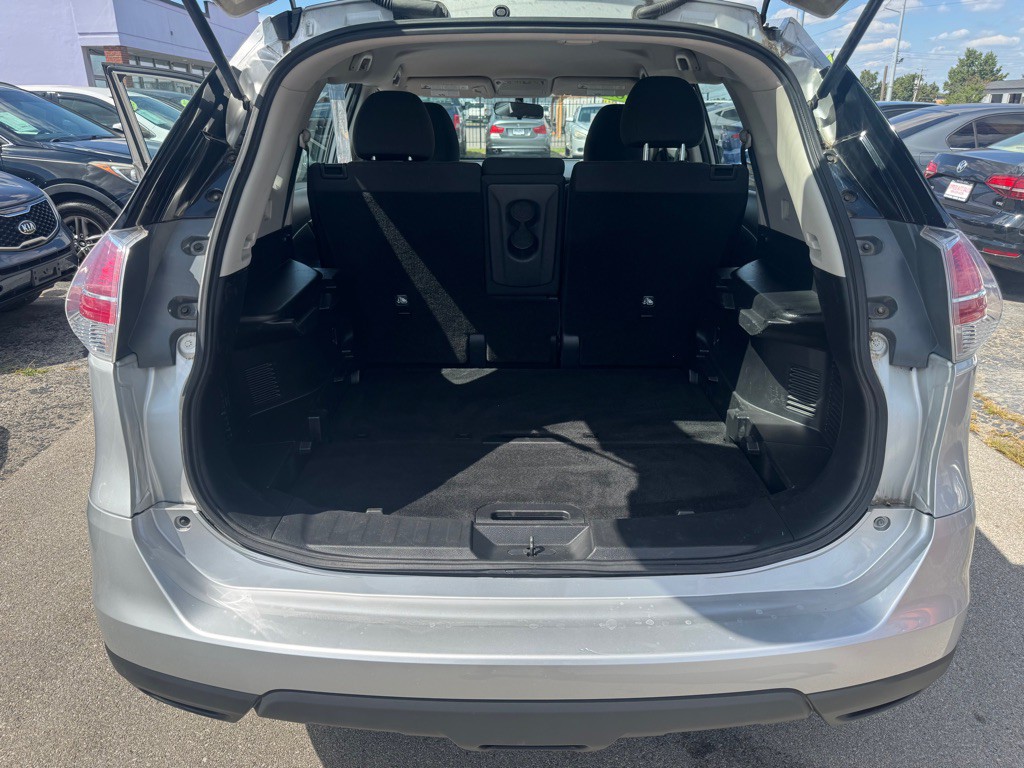 2016 Nissan Rogue Image 19